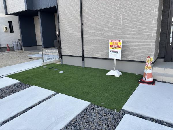 高浜市神明町2期　全6棟・4号棟の庭|草花で飾れるお庭。