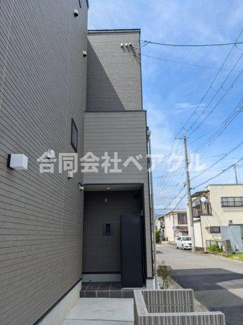 【エントランス】 | 縁テラス淀 | ゆとりのあるエントランスです