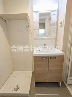 【洗面所】 | 縁テラス淀 | 忙しい朝には欠かせない洗面所です