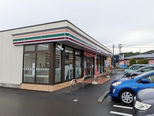 メイプルの周辺|セブンイレブン日向北町店まで780m