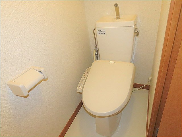 レオパレス諏訪形のその他|お風呂、トイレは完全別です