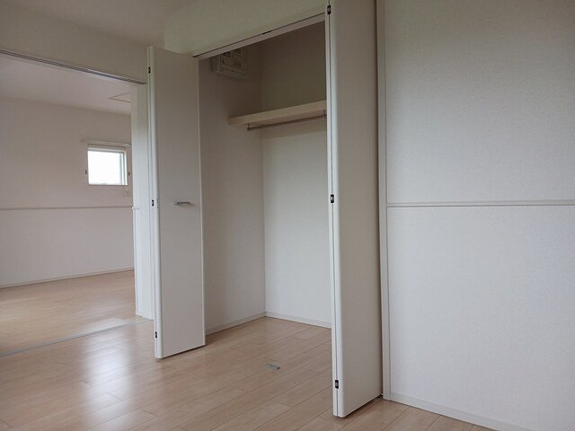 ホームズ豊田　ウエストの収納
