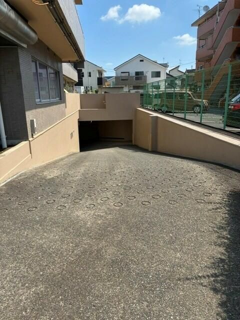 シャトー大沼Ⅱの駐車場
