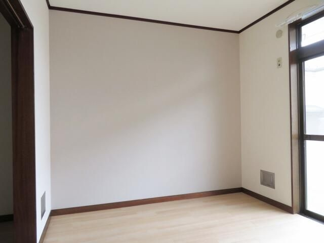 フラワーハイツの寝室