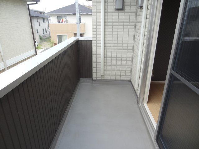 西条東タウンハウス　Ｄのバルコニー