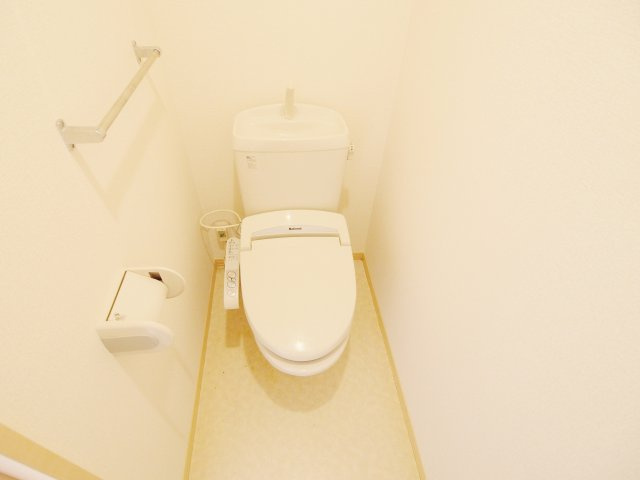 セジュール大原 弐番館のトイレ