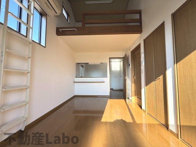 ハイツ夷山の内装