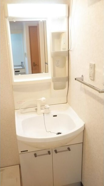 CITY　SPIRE美章園の洗面所