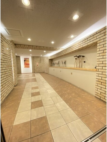 CITY　SPIRE美章園のエントランス