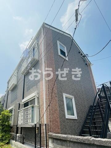 ハーミットクラブハウス霞ケ丘ⅢＡ棟のエントランス