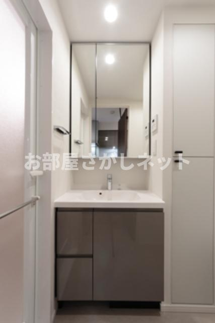 パークアクシス成増二丁目【おとり物件なし】#学生・社会人にオススメ！初期費用分割払いOK！の洗面所|※写真は同タイプ住戸です。