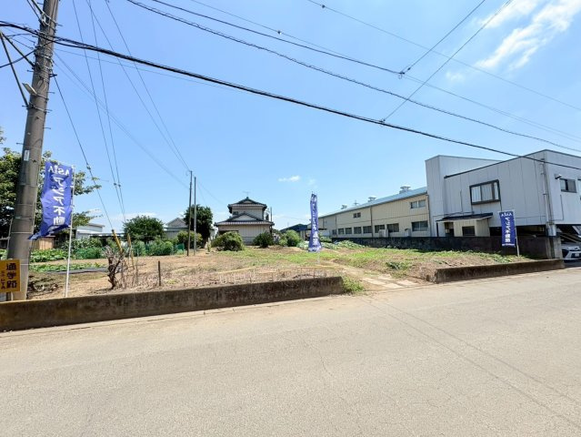坂戸市紺屋　建築条件なし売地　「鶴ヶ島駅」車13分　敷地138坪　【三芳野小学区】