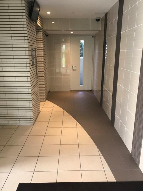 エスポアール神戸のエントランス