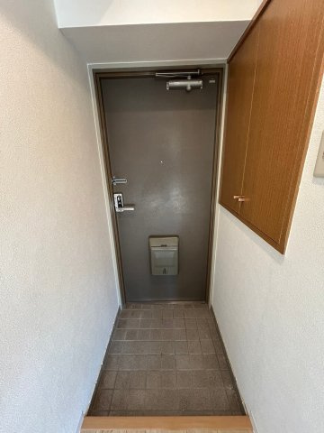 グレード山中の玄関|※同建物の類似写真となります。