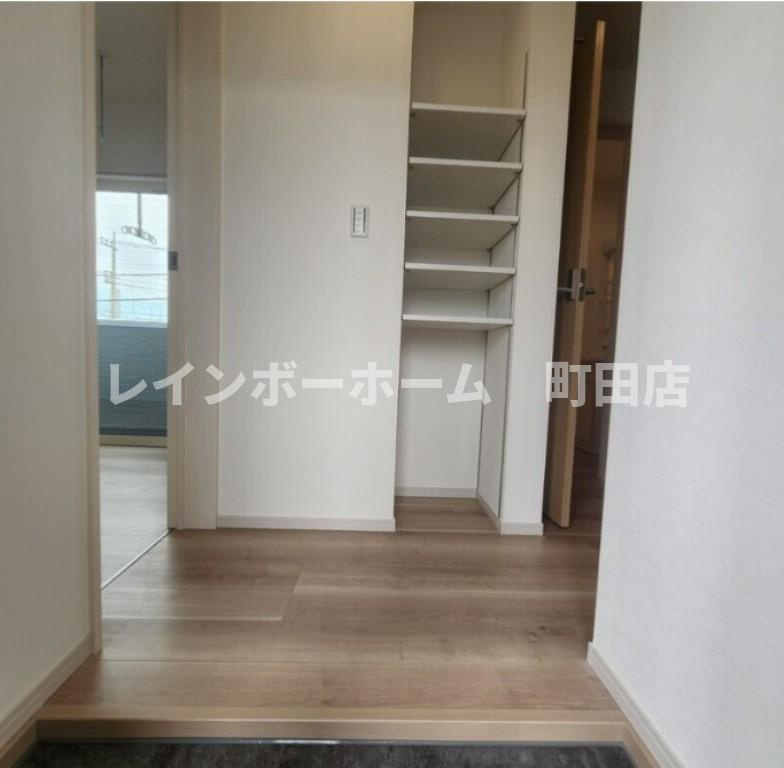 MELDIA原当麻2※初期費用分割後払いサービス利用可能物件の玄関