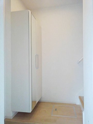 熊本市東区小山２丁目のアパートの玄関|毎日通る玄関はこちらです