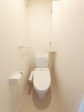 熊本市東区湖東２丁目のアパートのトイレ|シンプルで使いやすいトイレです