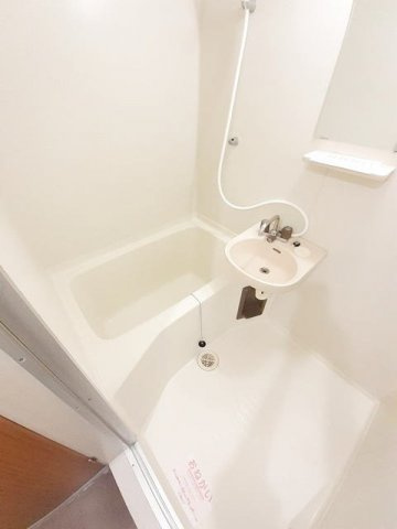 熊本市東区水源１丁目のアパートの浴室|きれいなお風呂です