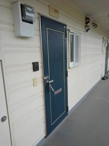 熊本市北区西梶尾町のアパートのエントランス|建物の内部です