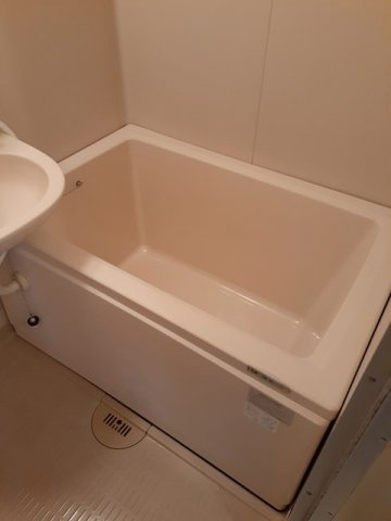 熊本市北区西梶尾町のアパートの浴室|落ち着いた空間のお風呂です