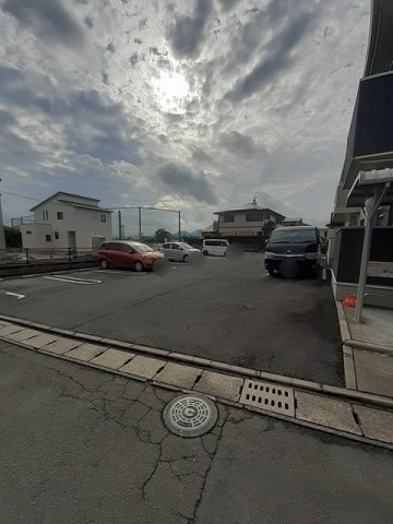 合志市須屋のアパートの駐車場|駐車場です