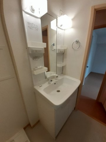 合志市須屋のアパートの洗面所|洗面所です