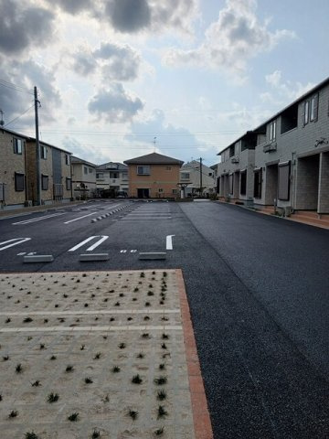 菊池郡菊陽町大字津久礼のアパートの駐車場|駐車場があります