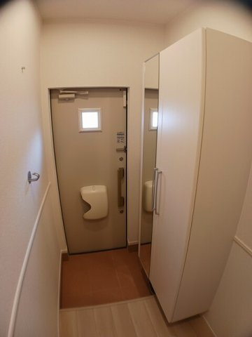 菊池郡菊陽町大字津久礼のアパートの玄関|きれいな玄関です