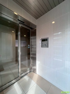 【エントランス】 | シュクル堺