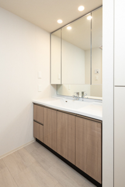 アビティグランデ砧　（Ｃ棟）の洗面所|※写真は同タイプ住戸です。