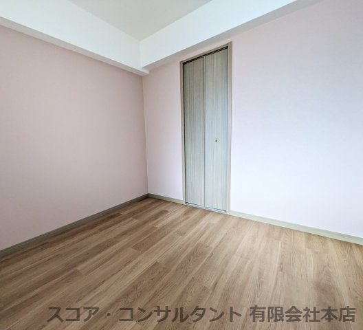 ライオンズマンション寒川第2の洋室|きれいな洋室です