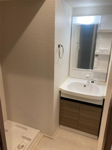RESIDENCE花畑の独立洗面台