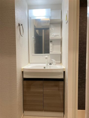 RESIDENCE花畑の独立洗面台