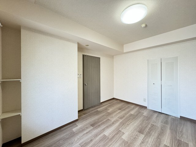 グランドール北小金の洋室