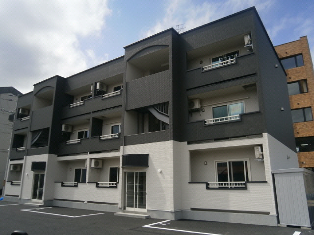 ラパーチェ東の外観