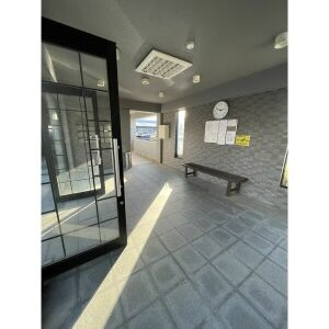 グレース高比良 S棟のロビー