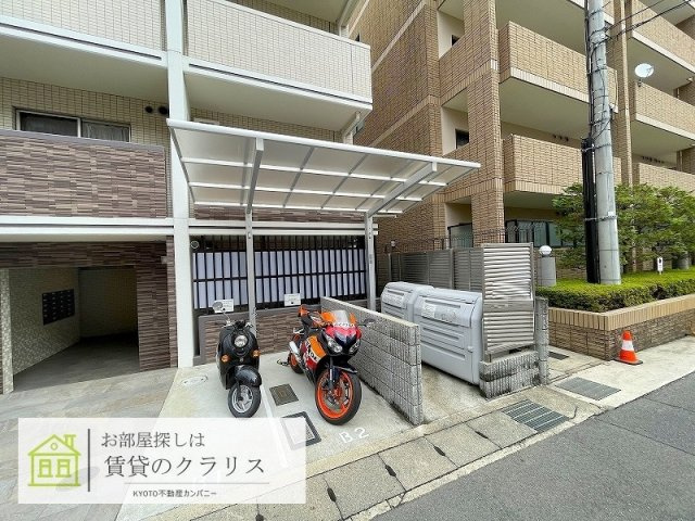 京都市南区久世中久世町１丁目の賃貸マンション
