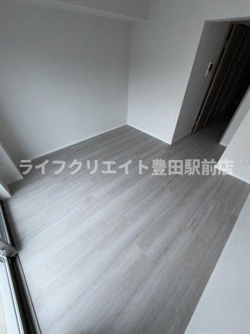 LIV CITY八王子の居間・リビング