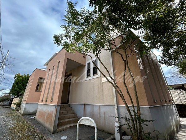鎌倉市大町２丁目のアパートの外観|おしゃれな外観です♪