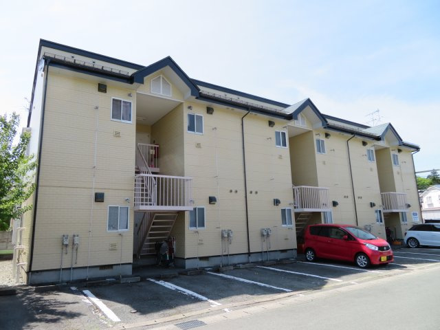 ダイヤ14鈴川の外観|落ち着いた雰囲気の外観です