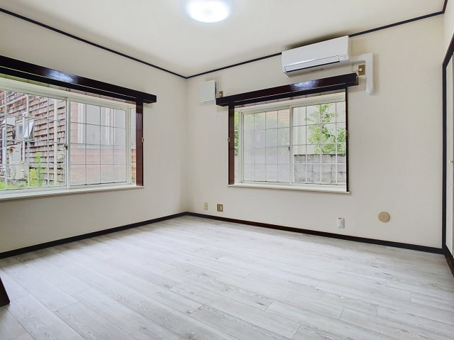 ダイヤ14鈴川の洋室