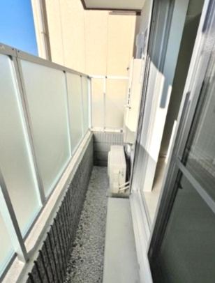 足立区皿沼３丁目の賃貸マンションのバルコニー