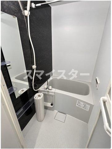 足立区皿沼３丁目の賃貸マンションの浴室