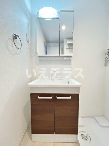 サンシエ神戸元町の独立洗面台