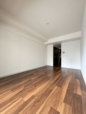 セイル淀屋橋の居間・リビング