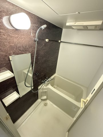 セイル淀屋橋の寝室