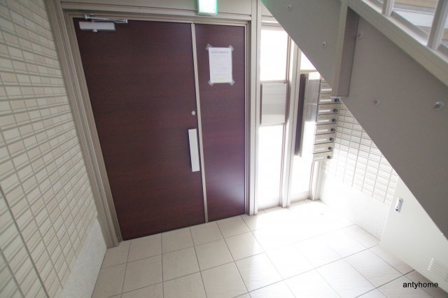 日東新町Dルームのロビー