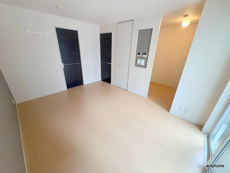 日東新町Dルームの洋室
