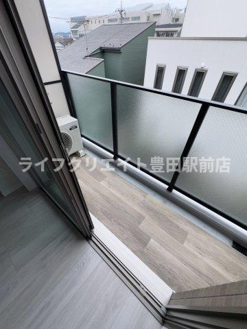 LIV CITY八王子のバルコニー