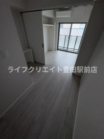 LIV CITY八王子の居間・リビング